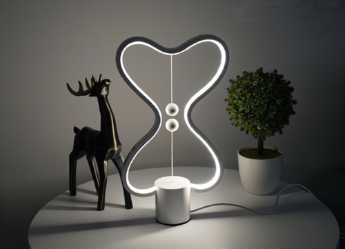 Heng Balance Lampe - 7 Farben Magnetic Balance LED Nachtlicht
